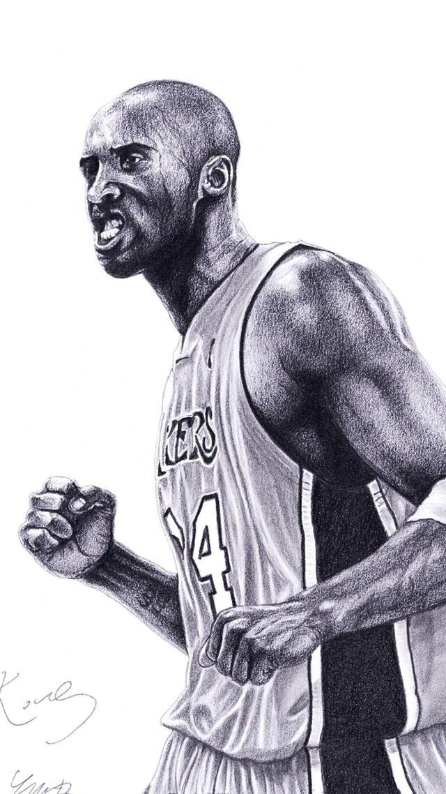 远在迈阿密心系罗马，托蒂和坎德拉用手机观看老东家焦点大战（身在迈阿密仍牵挂罗马，托蒂与坎德拉用手机观看老东家焦点战）