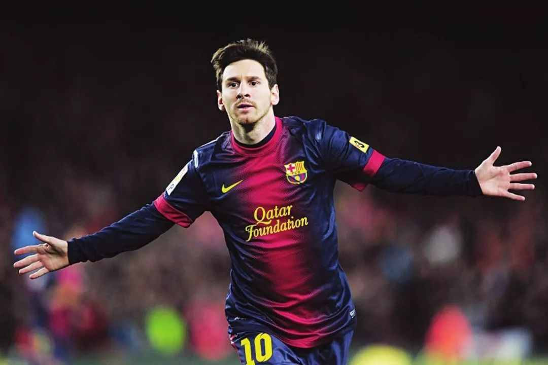 苏炳添经典的“回头望月”和一黄战七黑（苏炳添经典“回头望月”，一人挑战群雄）