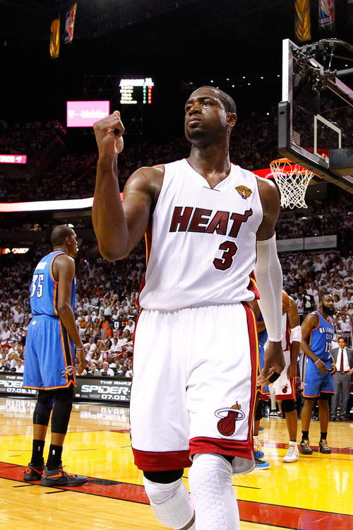 约尼查：喜欢玉溪的米线、水饺和烧烤；希望能在玉昆踢到退役（约尼查自曝钟爱玉溪米线、水饺与烧烤，盼在玉昆效力至退役）