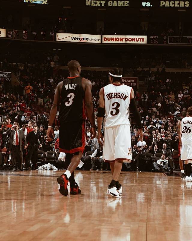 CBA：新疆队再下一城 客场击败青岛（CBA：新疆客场力克青岛 再添一胜）