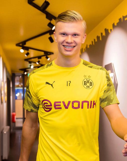 罗马诺：皇马退出科纳特争夺战，利物浦不会无限期等球员决定（罗马诺：皇马放弃竞逐科纳特，利物浦不再无限期等待球员抉择）