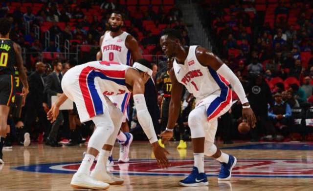 西媒：吕迪格能否续约要看身体状况，沙特俱乐部早就在等着他（西媒：吕迪格续约与否取决于身体状况，沙特俱乐部早已等待）