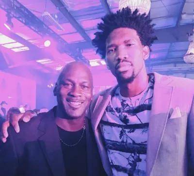 篮球NBA全明星投票开启，球迷呼声高涨（NBA全明星投票启动，球迷热情高涨）