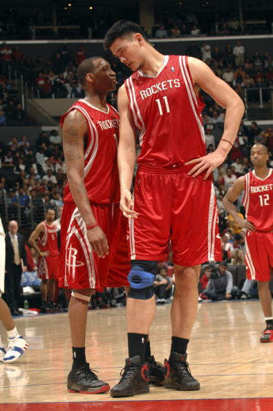 篮球勇士替补球员贡献关键分数（勇士替补挺身而出砍下关键得分）